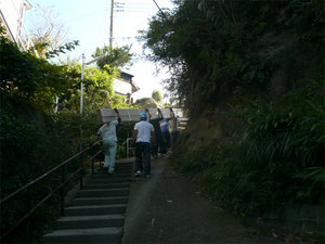 yokosuka-uragou-katugiage3.jpg