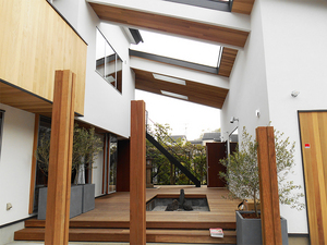 zushishi-sakurayama-private-lounge-kansei-kengaku-houkoku2.jpg